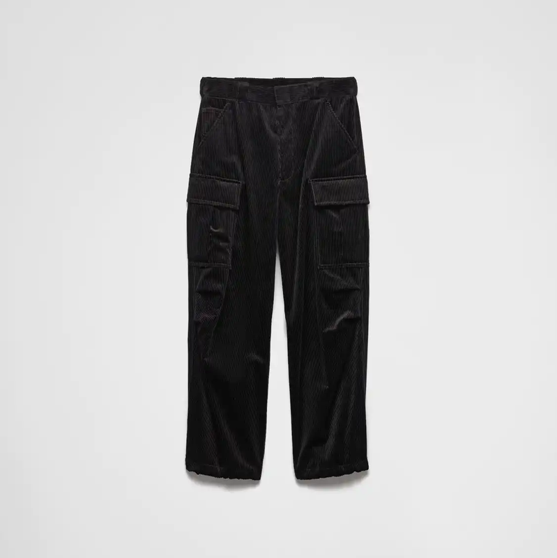 Prada Men's Casual Pants in Black