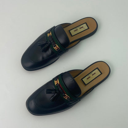 Gucci Black Interlocking Loafers with Tassels 0079