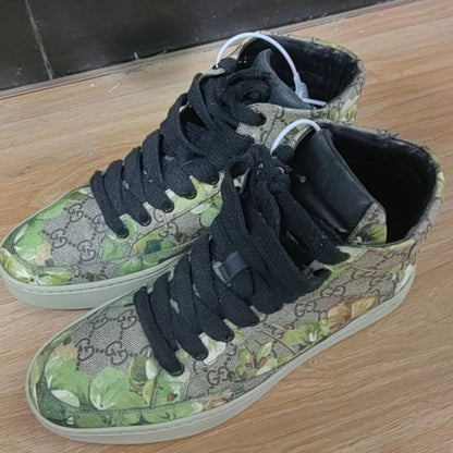 Gucci Canvas High-Top Sneakers in Green 0079