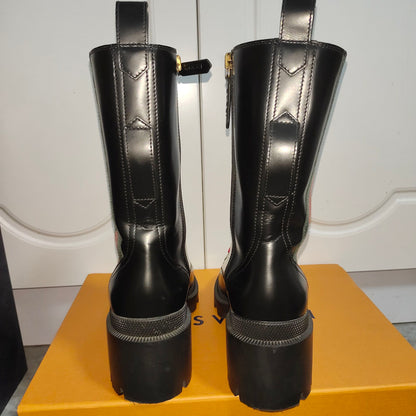 Gucci Women's Leather Web Ankle Boots in Black 0079