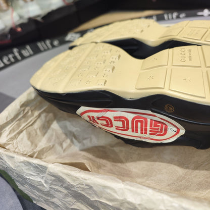 Gucci Rhyton Low-Top Black and Red Sneakers 0079