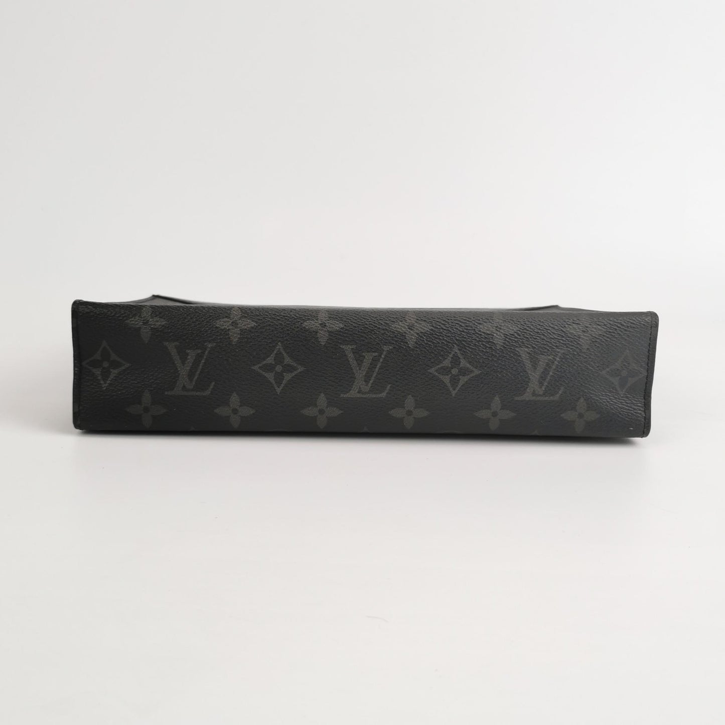 Louis Vuitton Pochette Voyage Medium Monogram Clutch