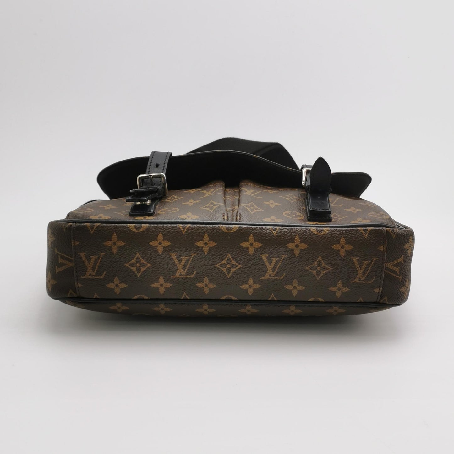 Louis Vuitton Christopher Monogram Crossbody Shoulder Bag