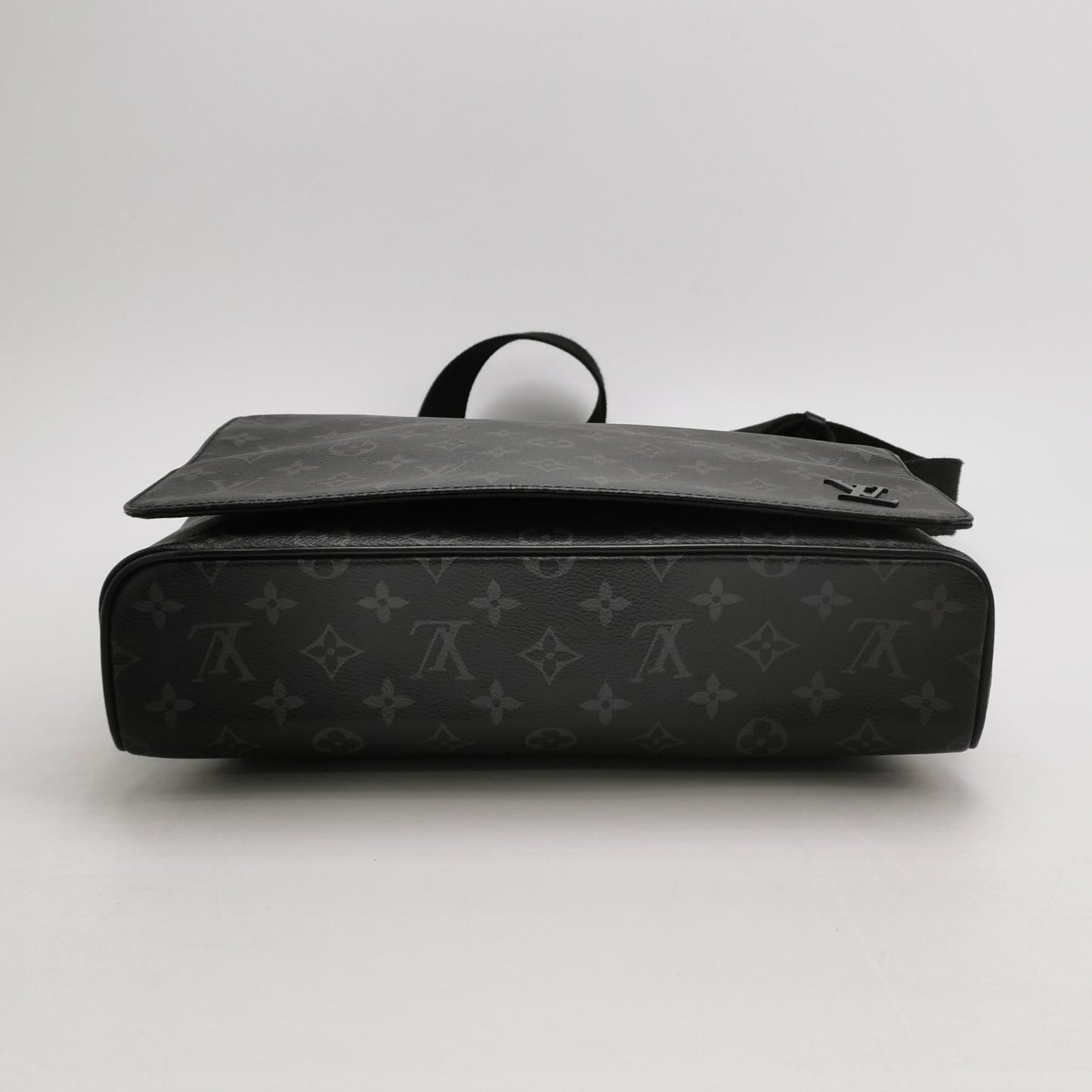 Louis Vuitton District Small Monogram Crossbody Bag