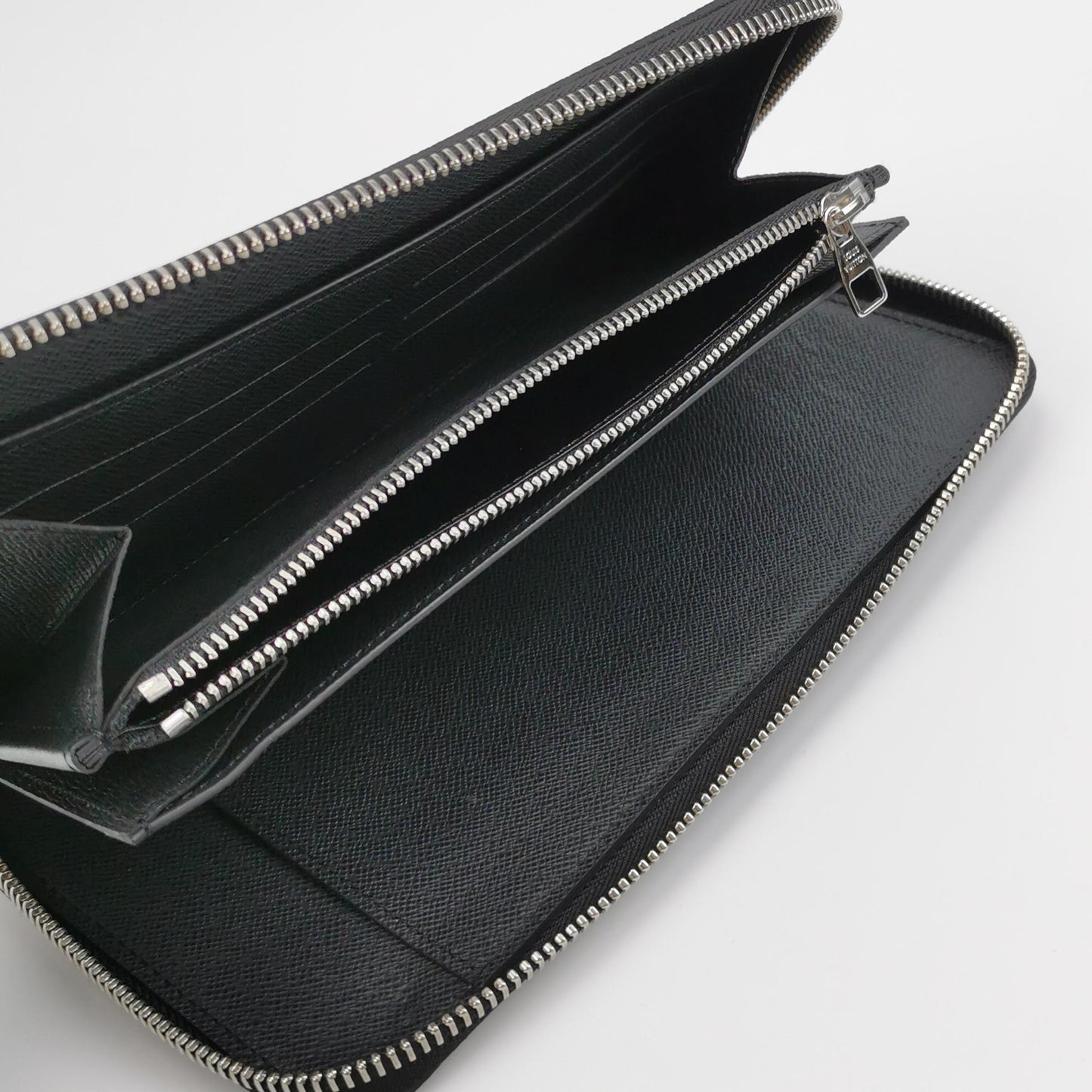 Louis Vuitton Baikal Solid Calfskin Zip Clutch