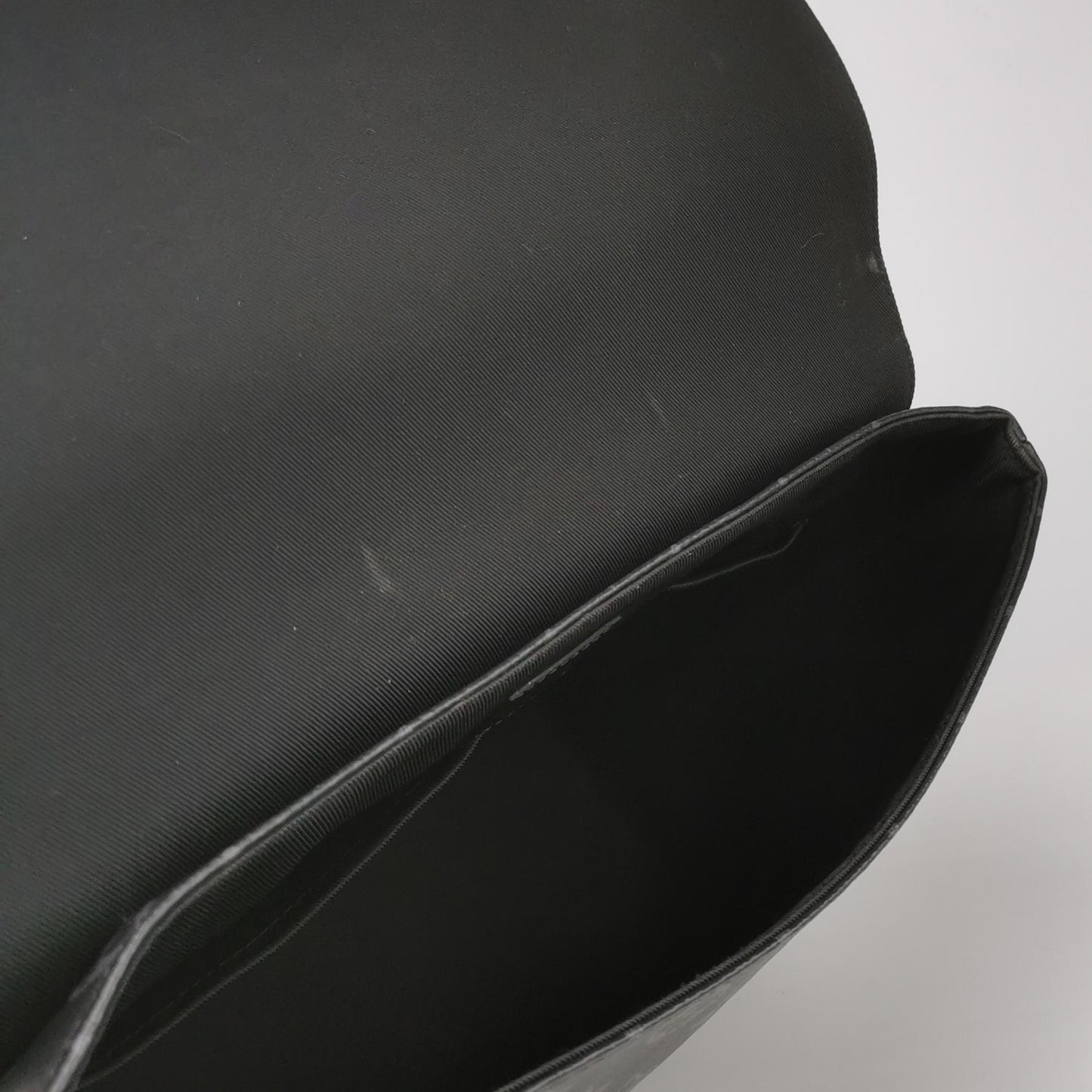 Louis Vuitton Saumur Monogram Crossbody Bag