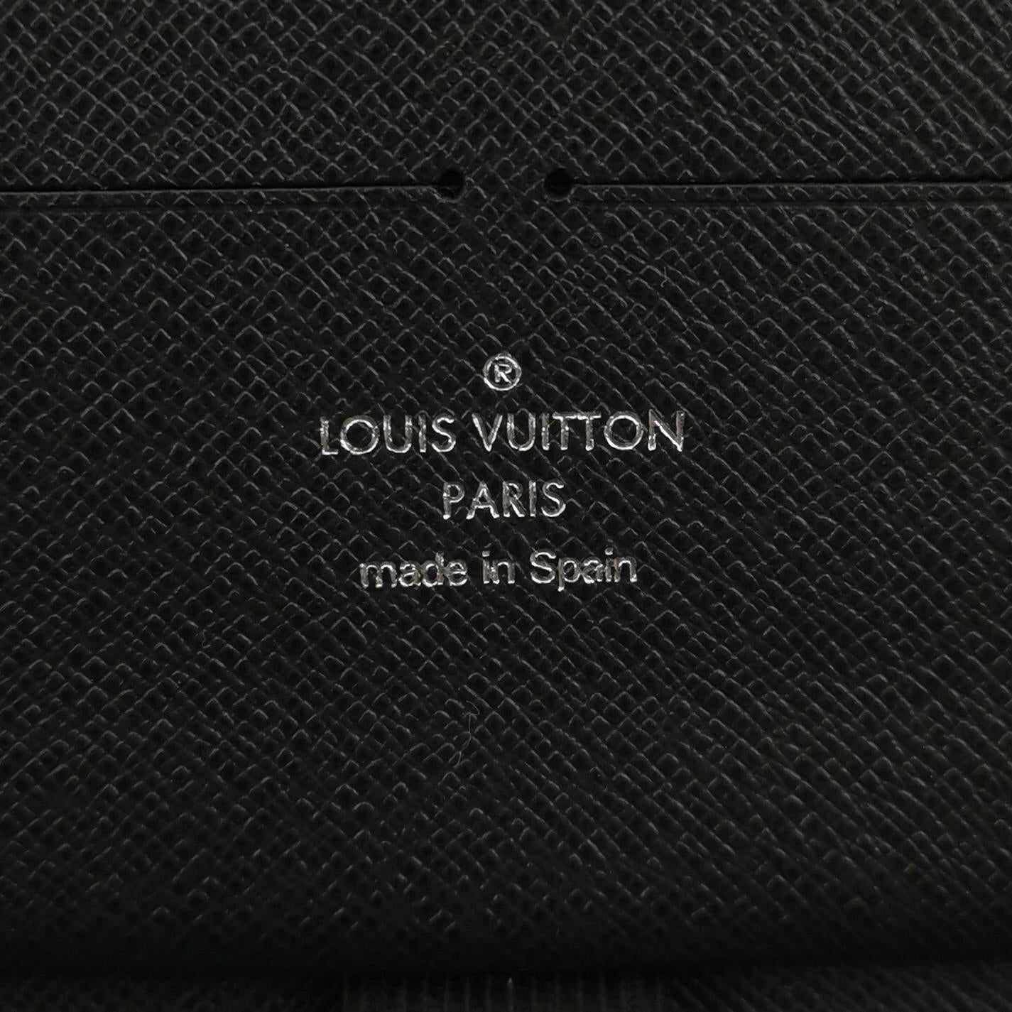 Louis Vuitton Baikal Solid Calfskin Zip Clutch