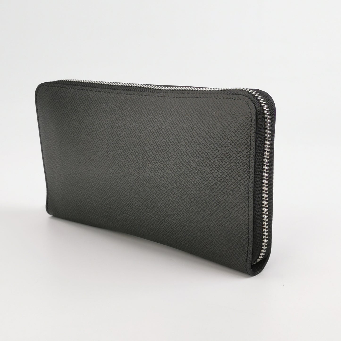 Louis Vuitton Baikal Solid Calfskin Zip Clutch