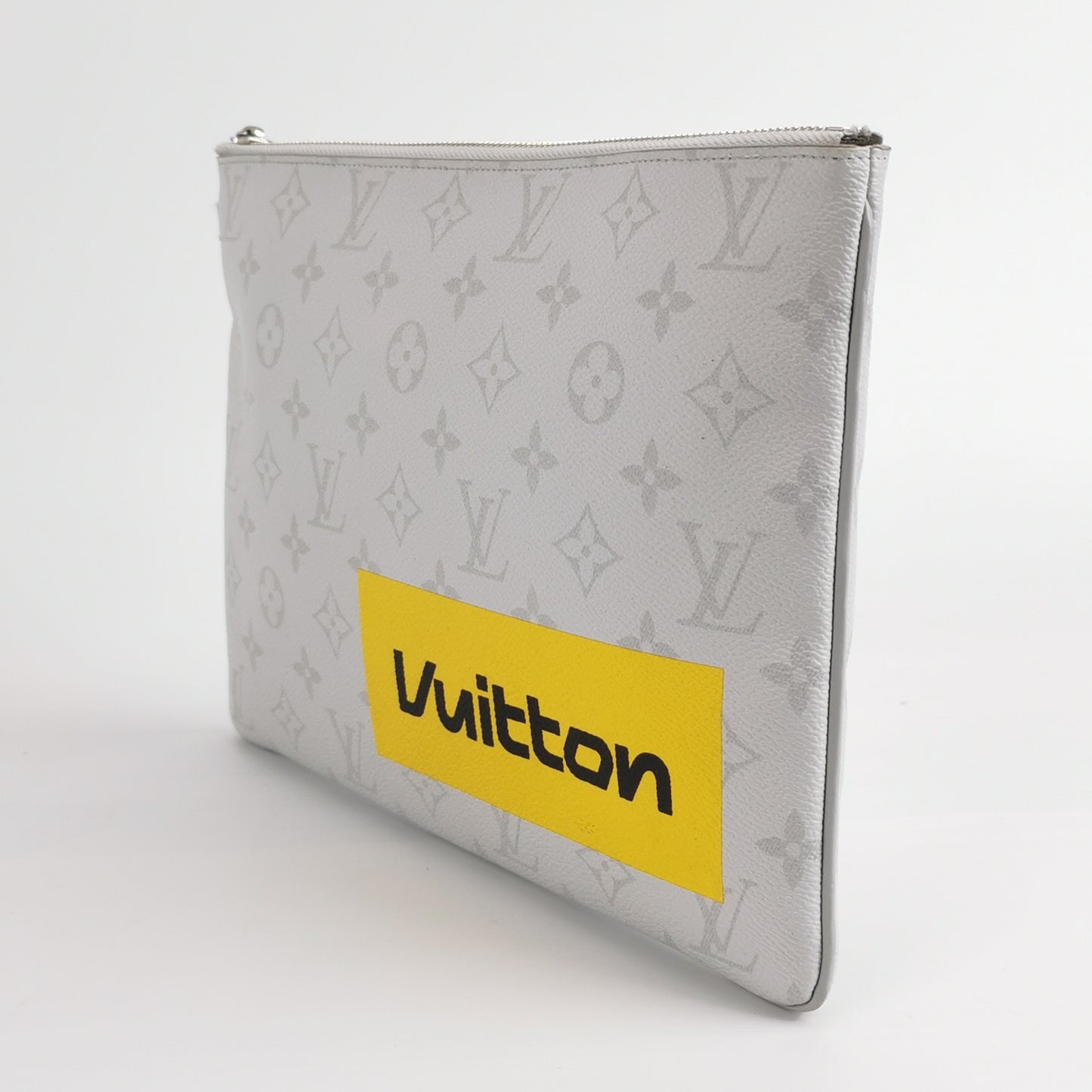 Louis Vuitton Pochette Voyage Gray Monogram Clutch