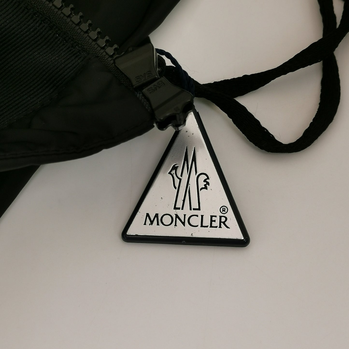 Moncler Black Zip-Up Hooded Jacket XL