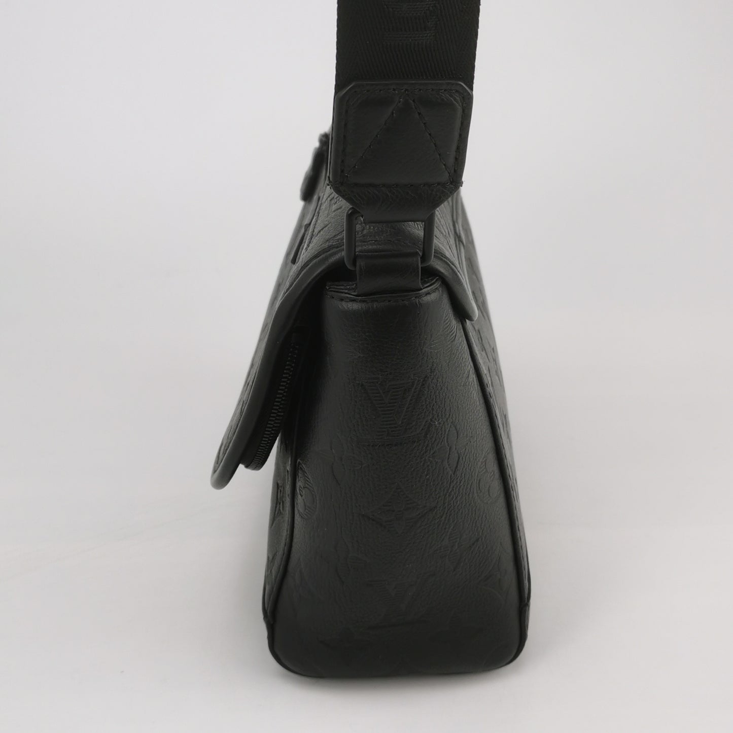 Louis Vuitton Black Monogram Embossed Messenger Crossbody