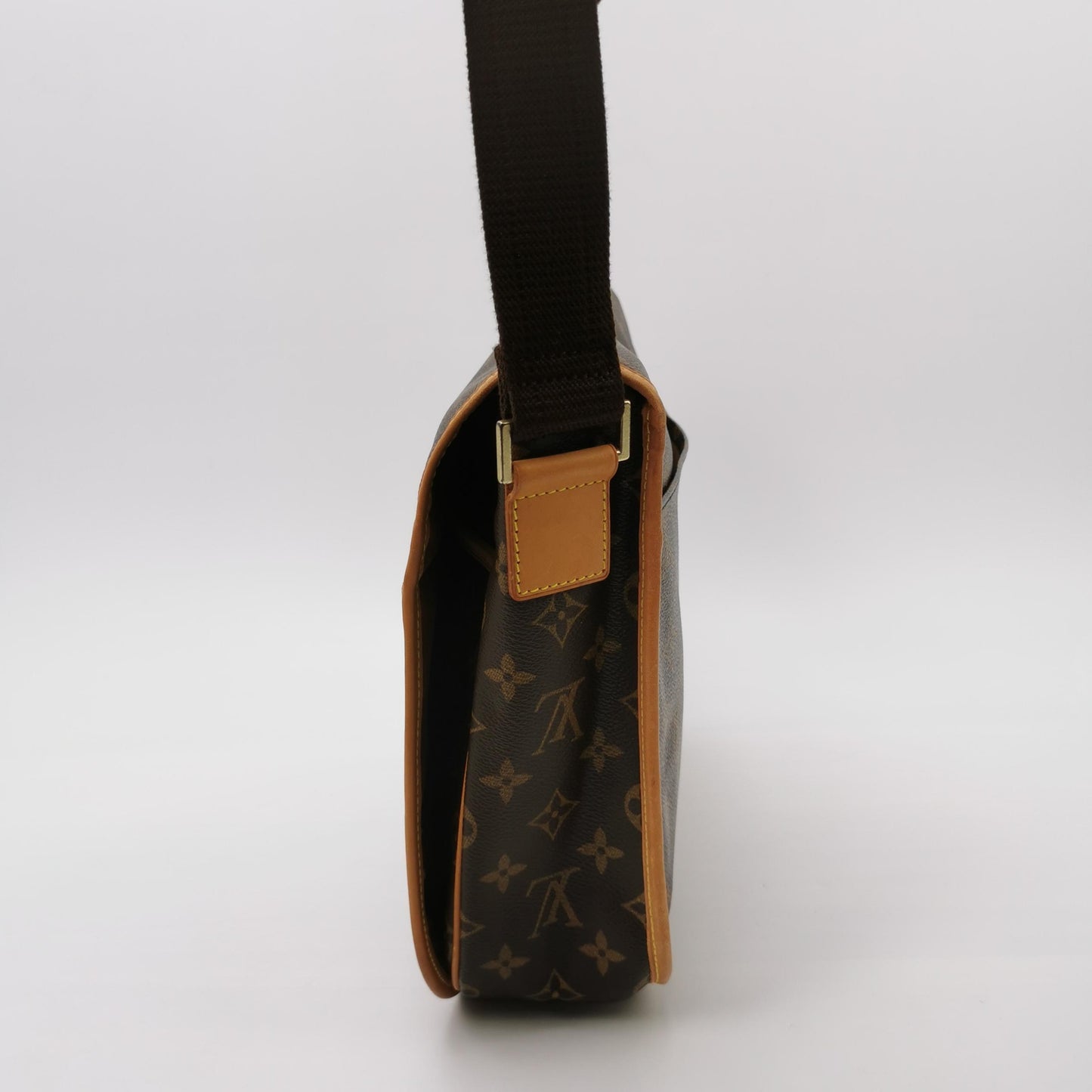 Louis Vuitton Bosphore Monogram Messenger Crossbody Bag