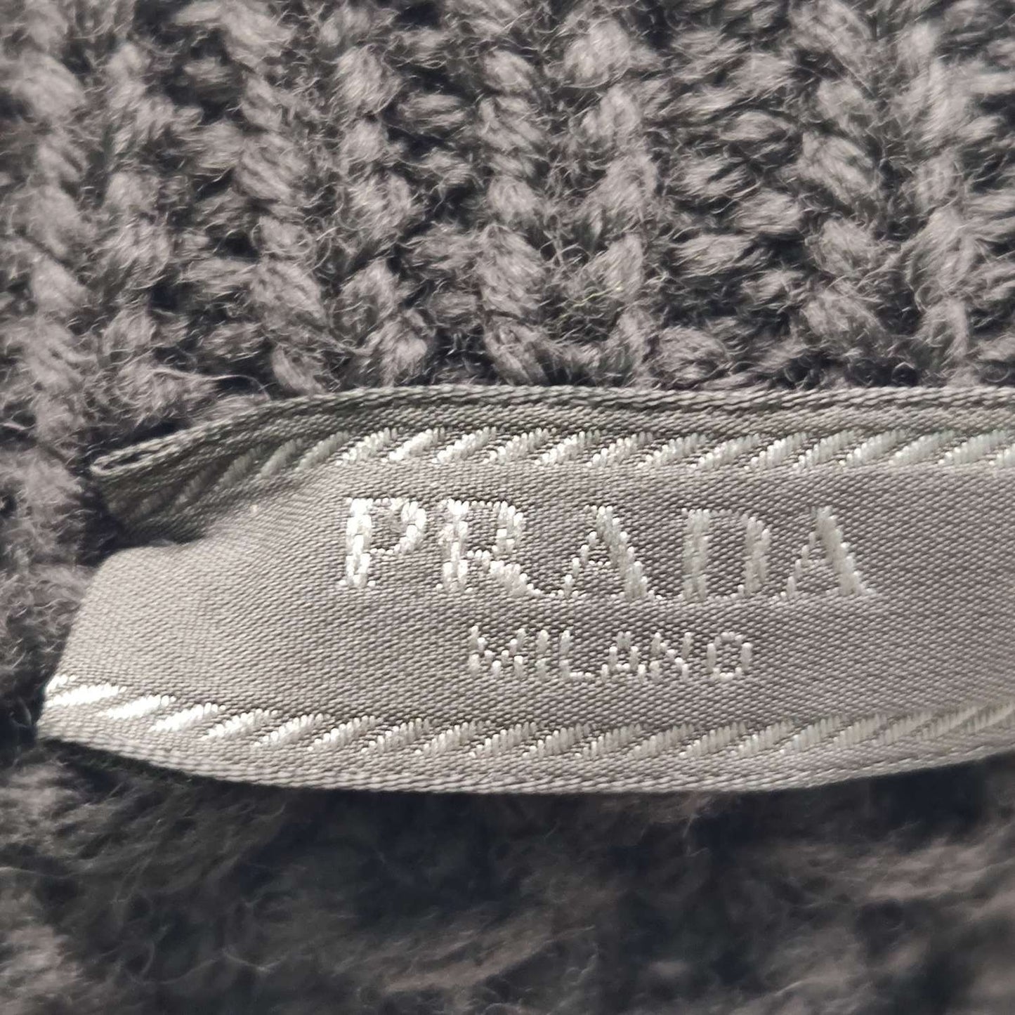 Prada Wool Solid Long Sleeve Cardigan L