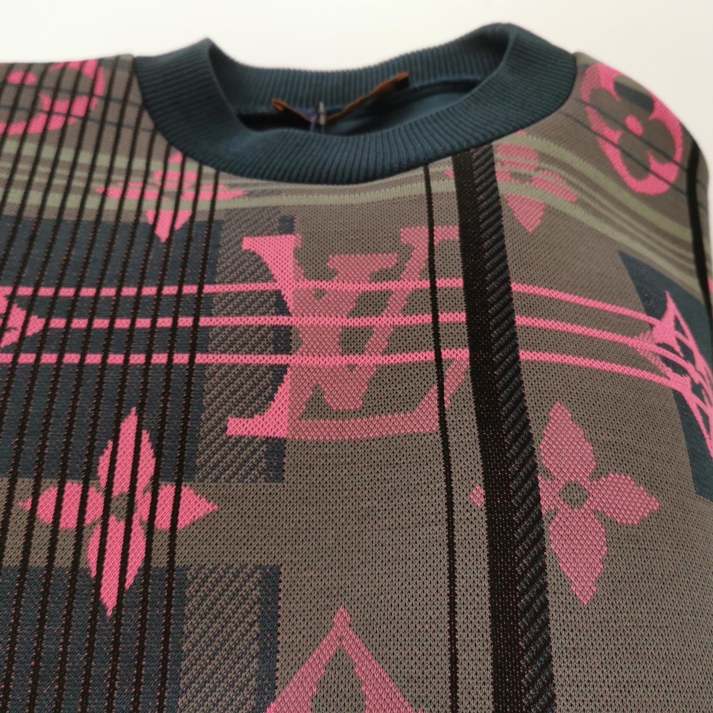 Louis Vuitton XS Monogram Crewneck Long-Sleeve Sweatshirt