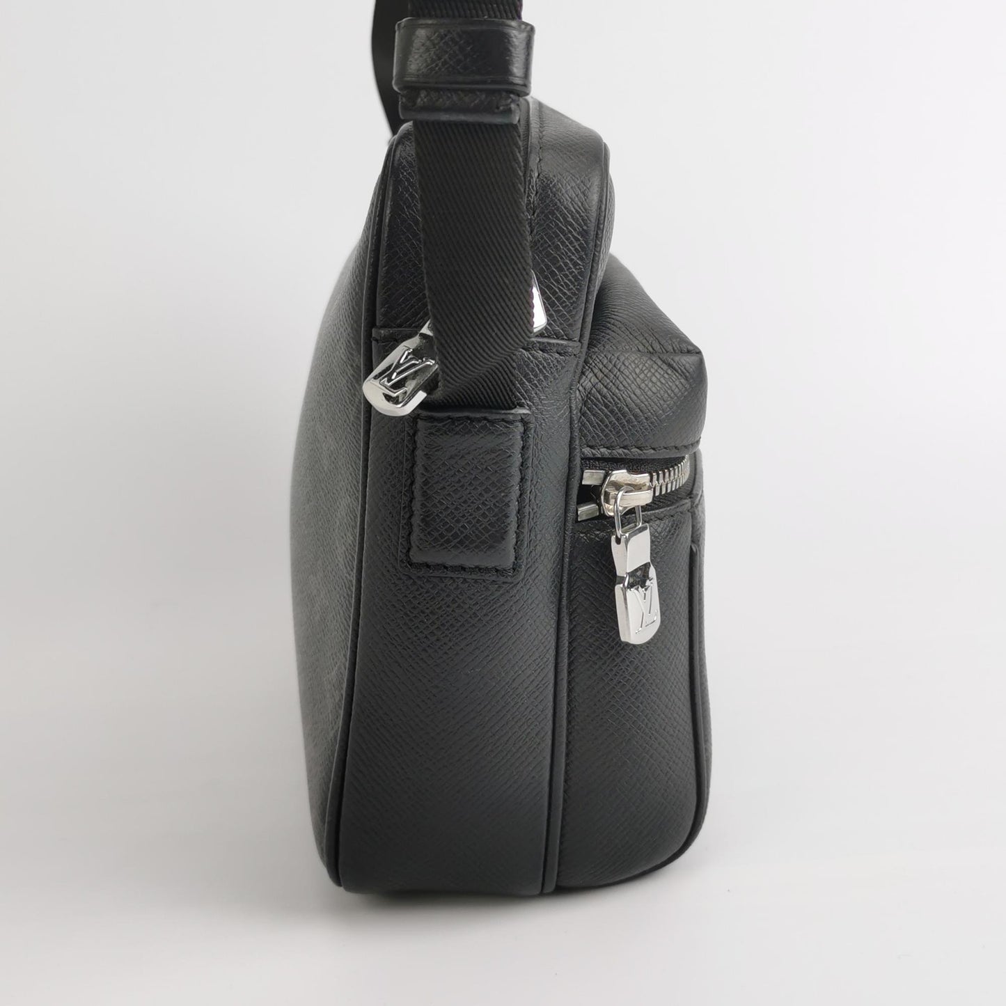 Louis Vuitton Outdoor Leather Zip Reporter Crossbody