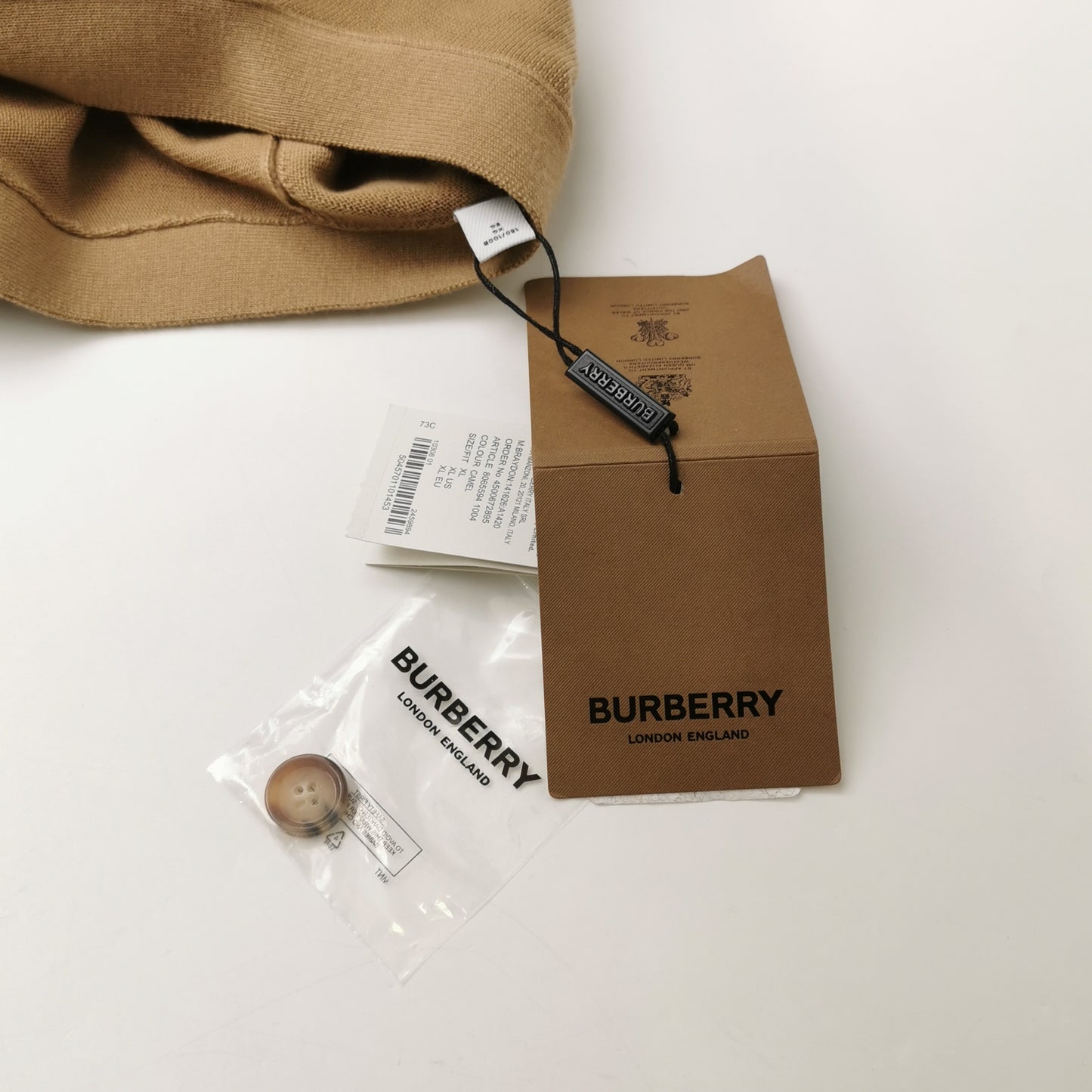 Burberry XL Cotton V-Neck Button Cardigan