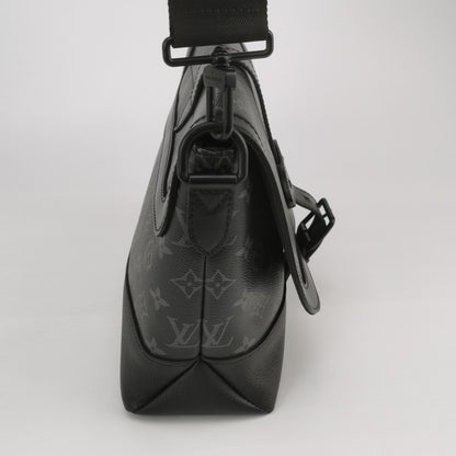 Louis Vuitton Saumur Monogram Crossbody Bag