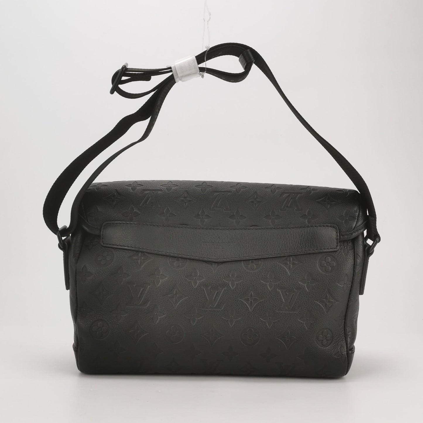 Louis Vuitton Porte Documents Voyage Leather Crossbody Bag