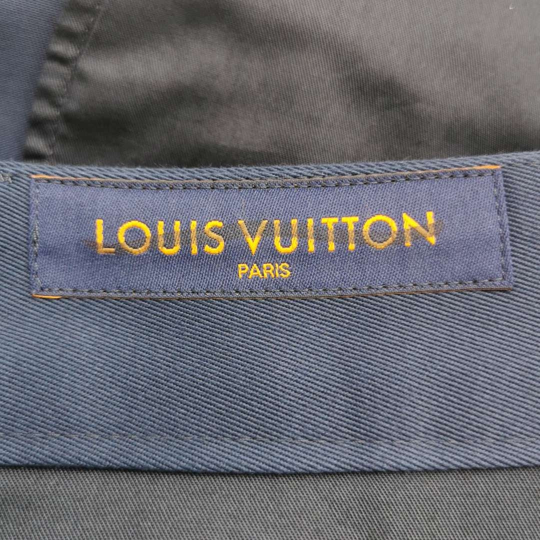 Louis Vuitton Navy Cotton Solid Shorts XS