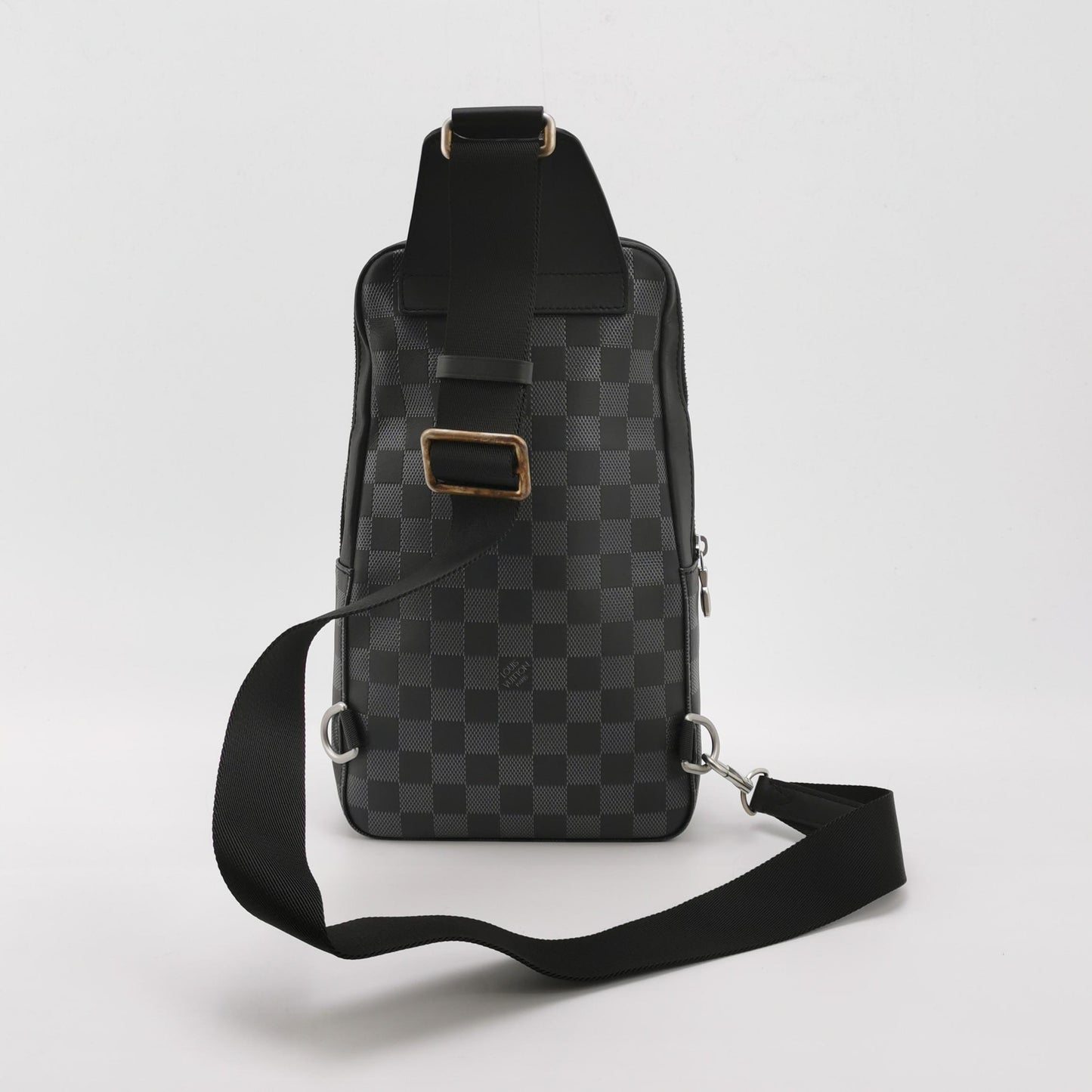 Louis Vuitton Avenue Damier Graphite Chest Bag