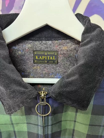 Kapital has a short jacket with wax.