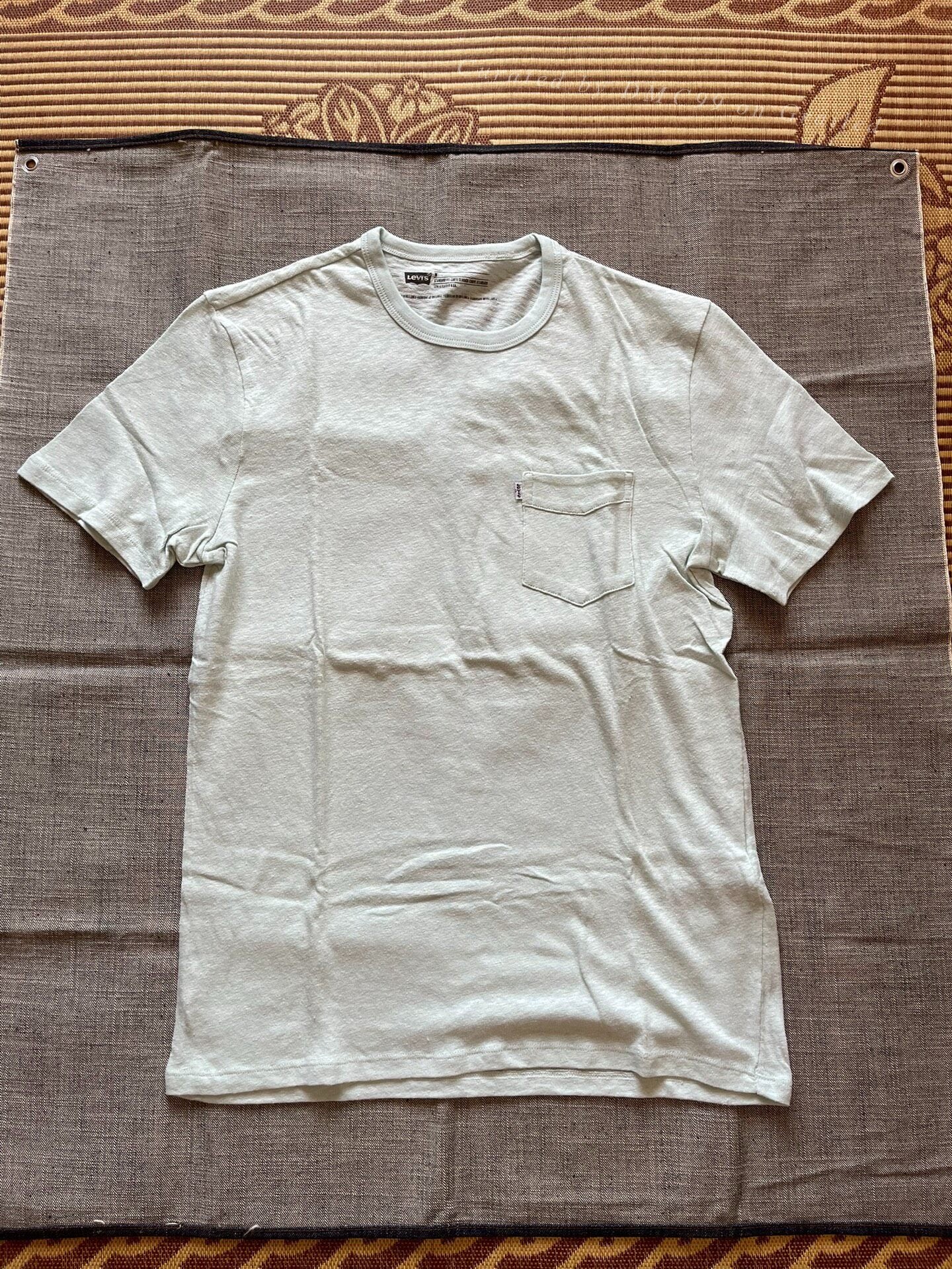 Levi's Cotton-Linen Blend Short-Sleeve T-Shirt