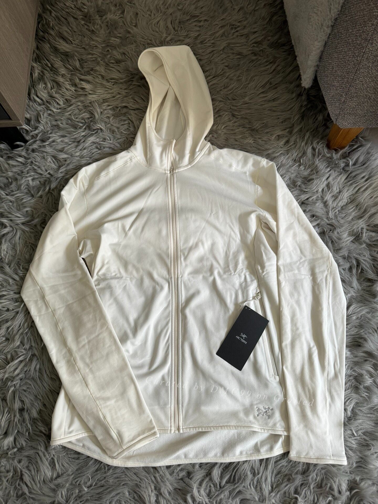 Arcteryx White Sun Protection Jacket