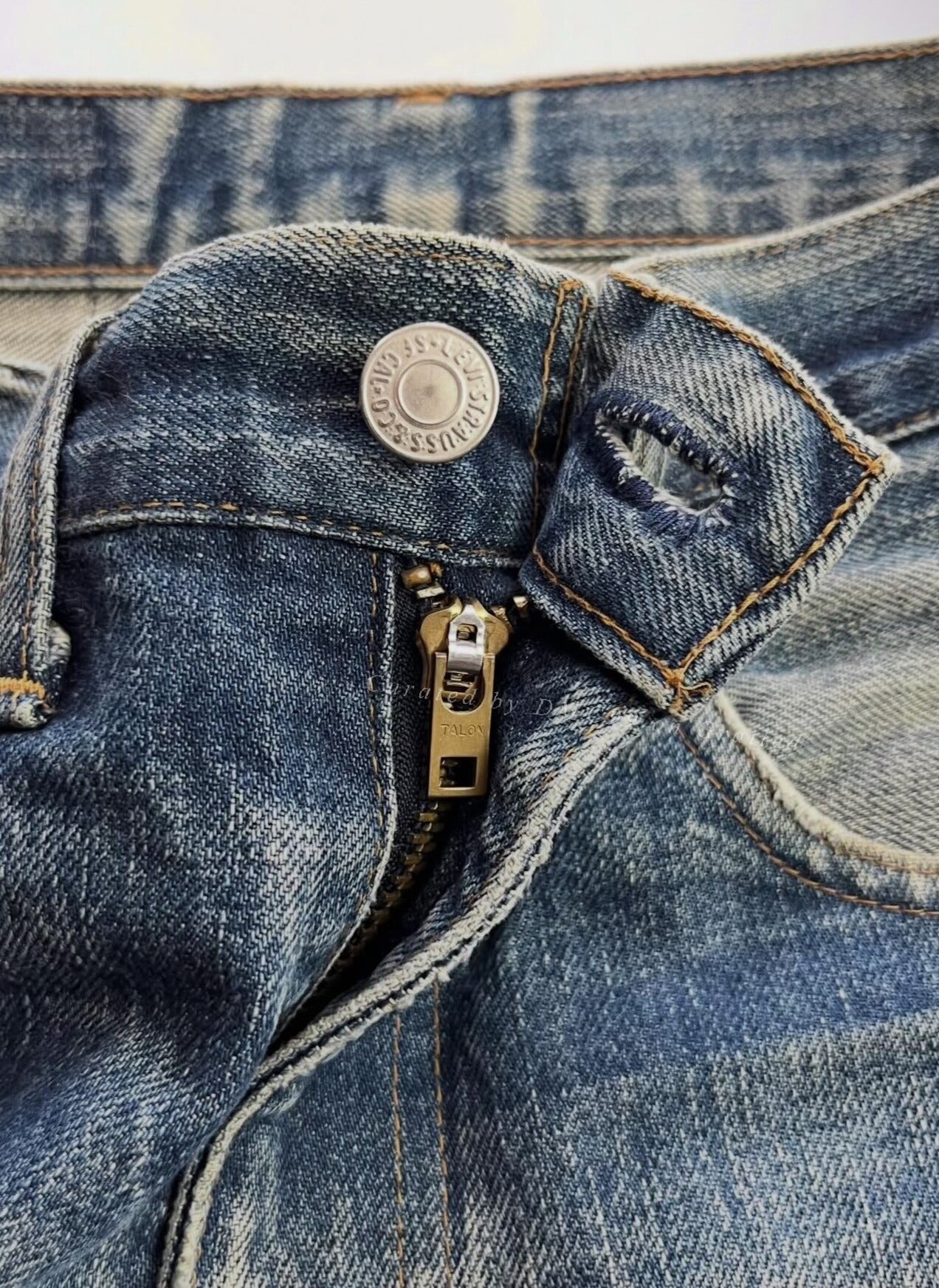 Vintage 2000s Levi's 502 Denim Pants