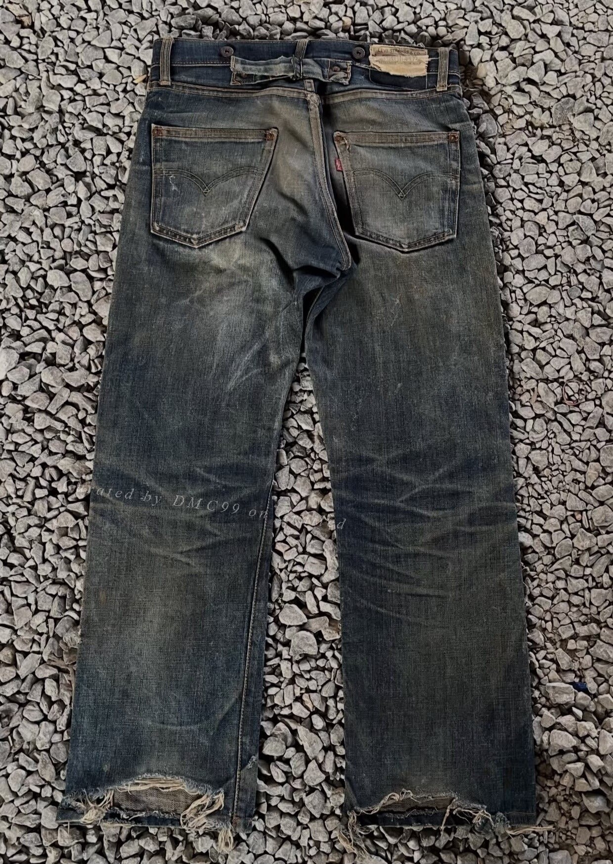 Vintage 1990s-2000s Levi's 201 Jeans