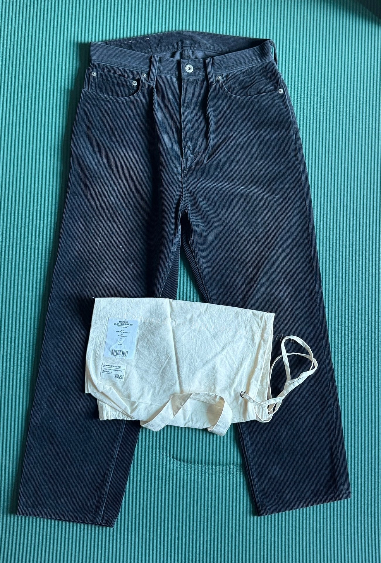 MADNESS 25AW 10W-CORD WIDE PANTS