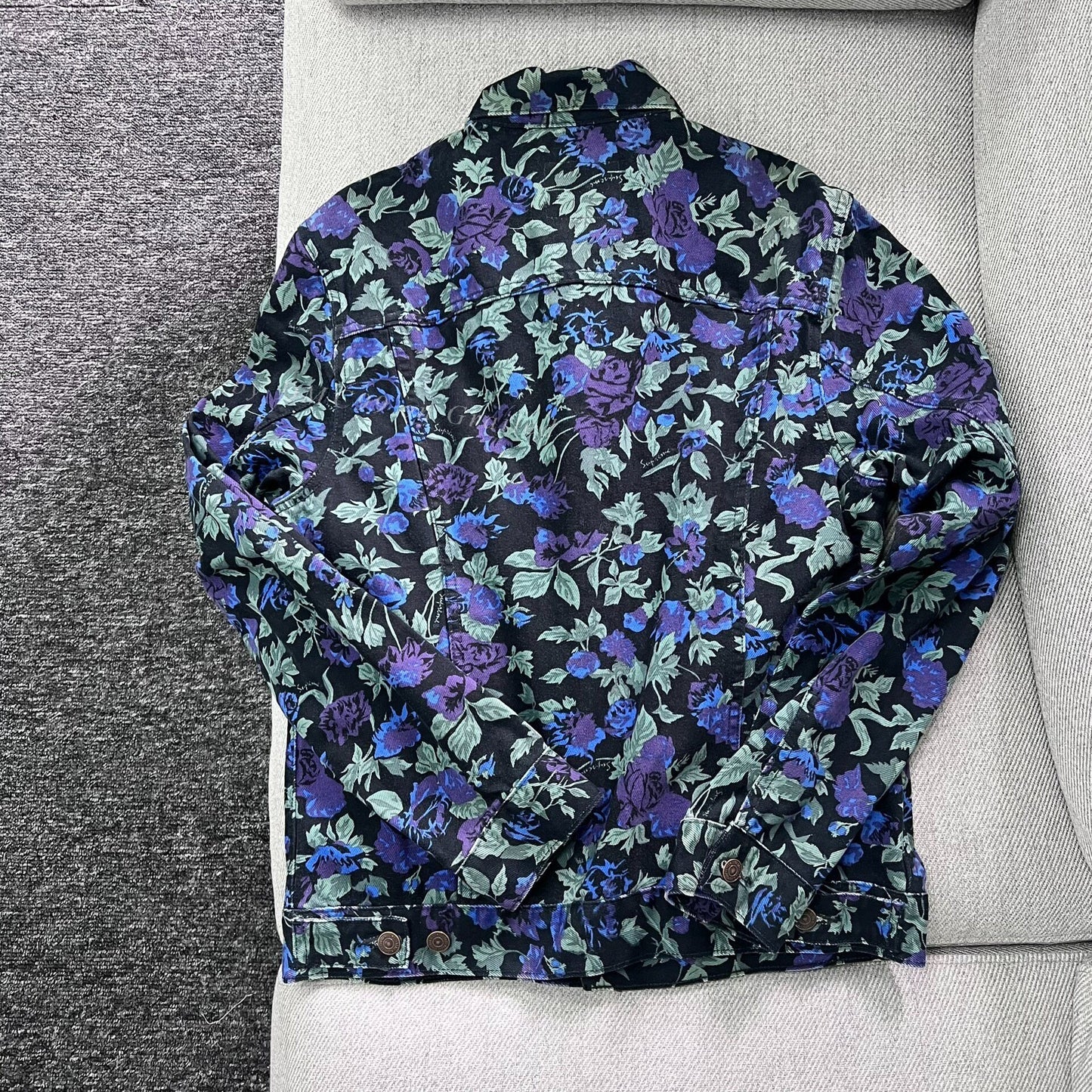 Supreme x Levis Roses Trucker Jacket SS16