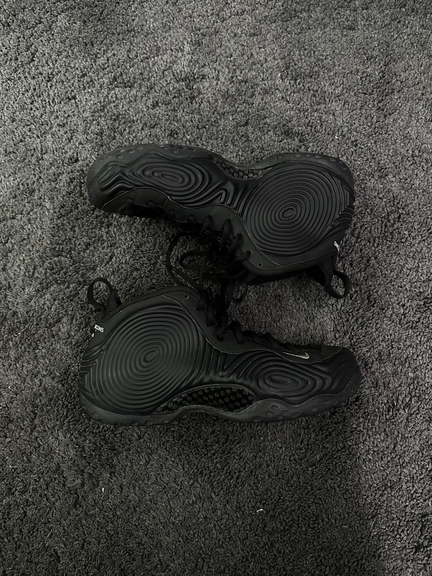 COMME DES GARCONS x Nike Foamposite One SP