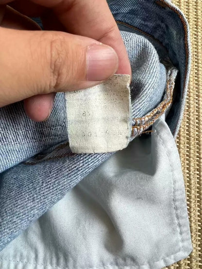 Vintage Levis 501 90s