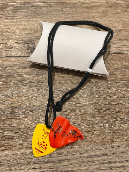 Undercover 04SS Dissolution Guitar Pick Necklace