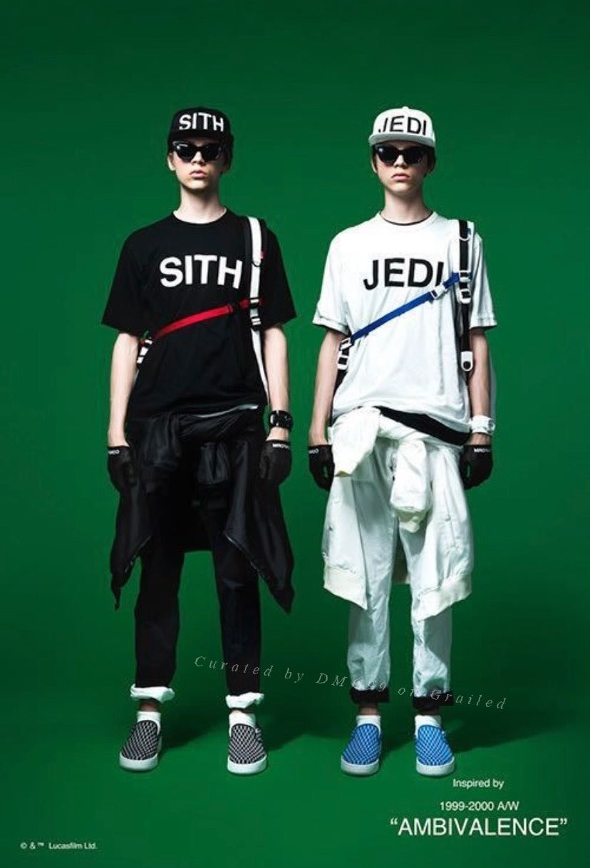 Undercover 16ss STAR WARS SITH Tee