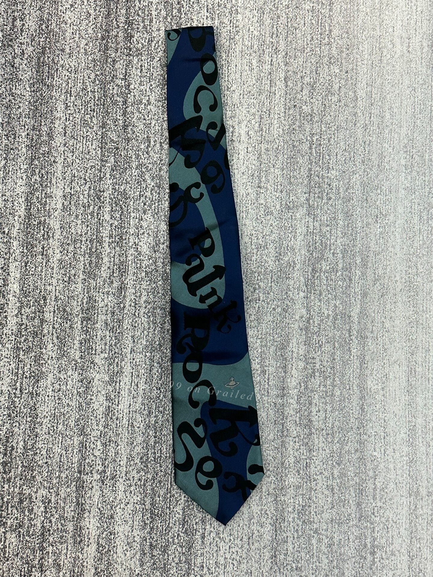 Vivienne Westwood Saturn Tie