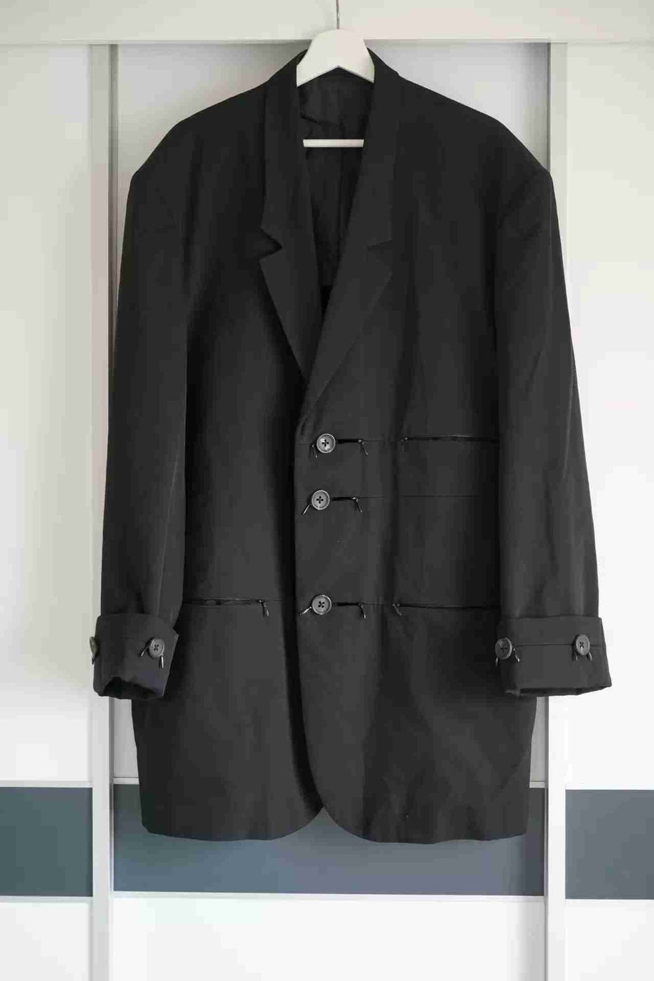 yohji-yamamoto-zip-button-suit-coatMen's / US L / EU 52-54 / 3BlackGently Used in Black, Men's / US L / EU 52-54 / 3,Gently Used