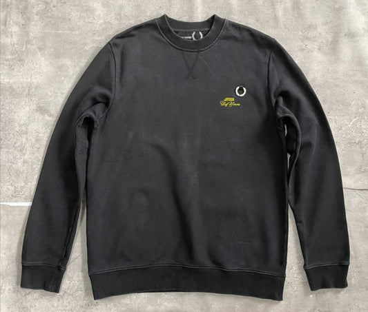 raf-simons-x-fred-perry-20aw-embroidered-crewneckMen's / US L / EU 52-54 / 3BlackGently Used in Black, Men's / US L / EU 52-54 / 3,Gently Used