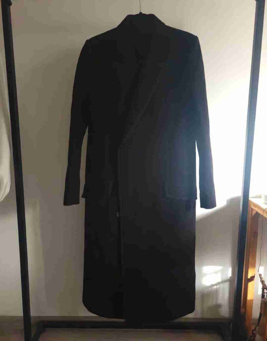 2017-woolen-overcoat-size-42Men's / US S / EU 44-46 / 1BlackGently Used in Black, Men's / US S / EU 44-46 / 1,Gently Used