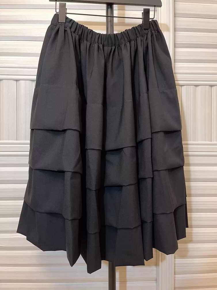 black-cdg-layered-woolen-skirtWomen's / 30" / US 8 / IT 44BlackGently Used in Black, Women's / 30" / US 8 / IT 44,Gently Used