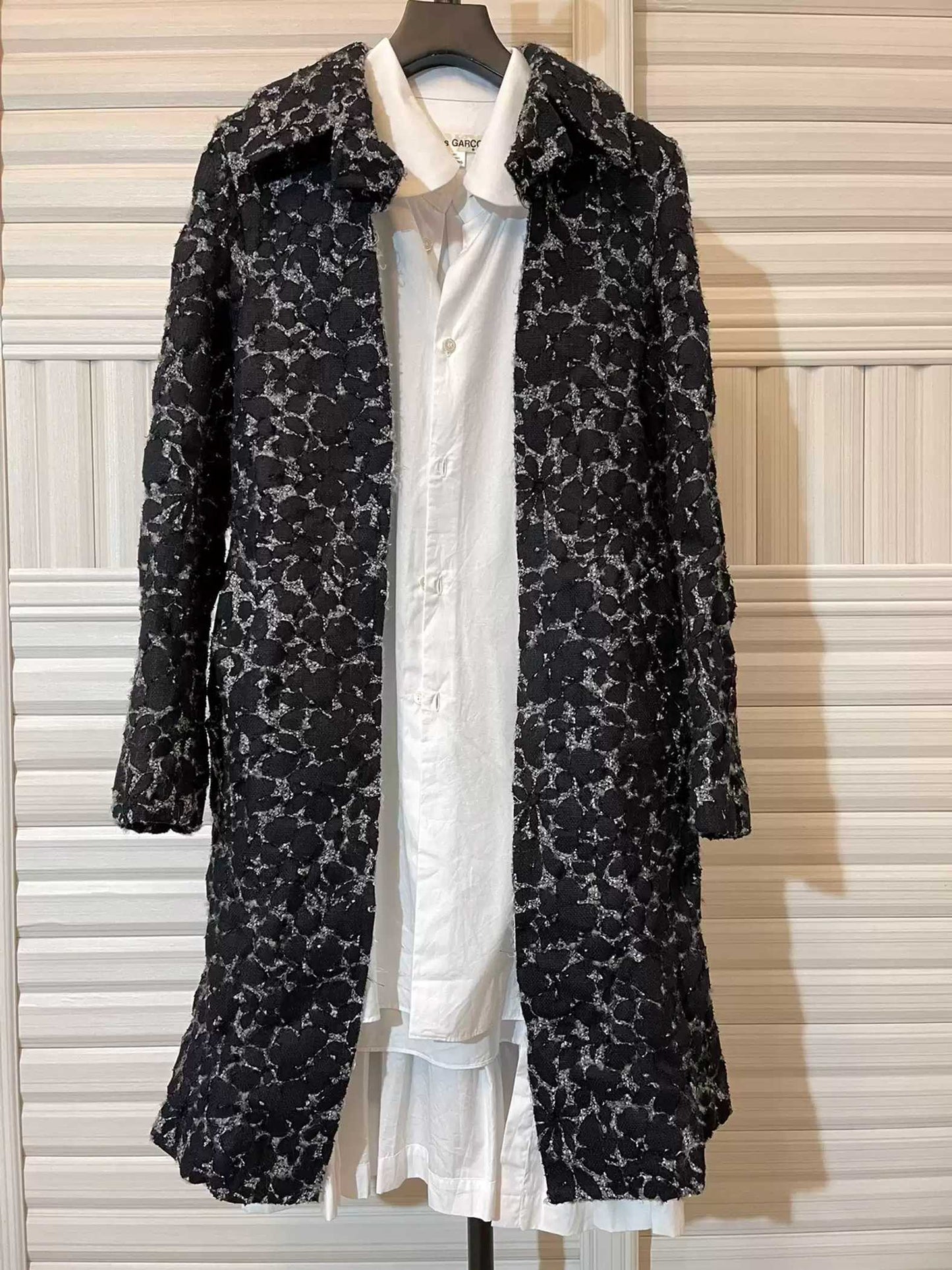 CDG CDG AD2020 Hollow-carved Overcoat