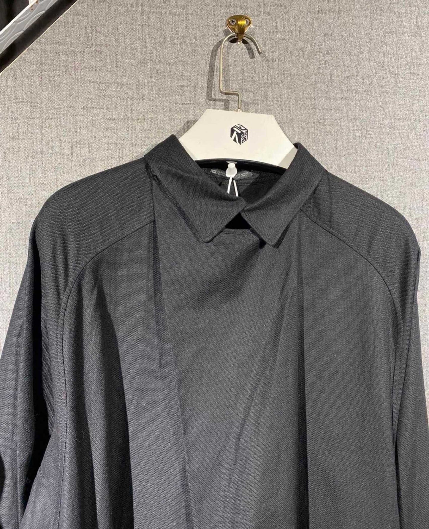 Yohji Yamamoto's shirt