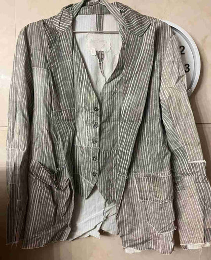 greg-lauren-fake-two-piece-striped-suitMen's / US M / EU 48-50 / 2Gray whiteGently Used in Gray white, Men's / US M / EU 48-50 / 2,Gently Used