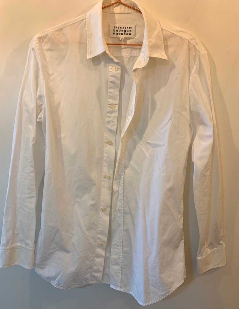 maison-margiela-men's-shirt-size-38Men's / US L / EU 52-54 / 3WhiteGently Used in White, Men's / US L / EU 52-54 / 3,Gently Used