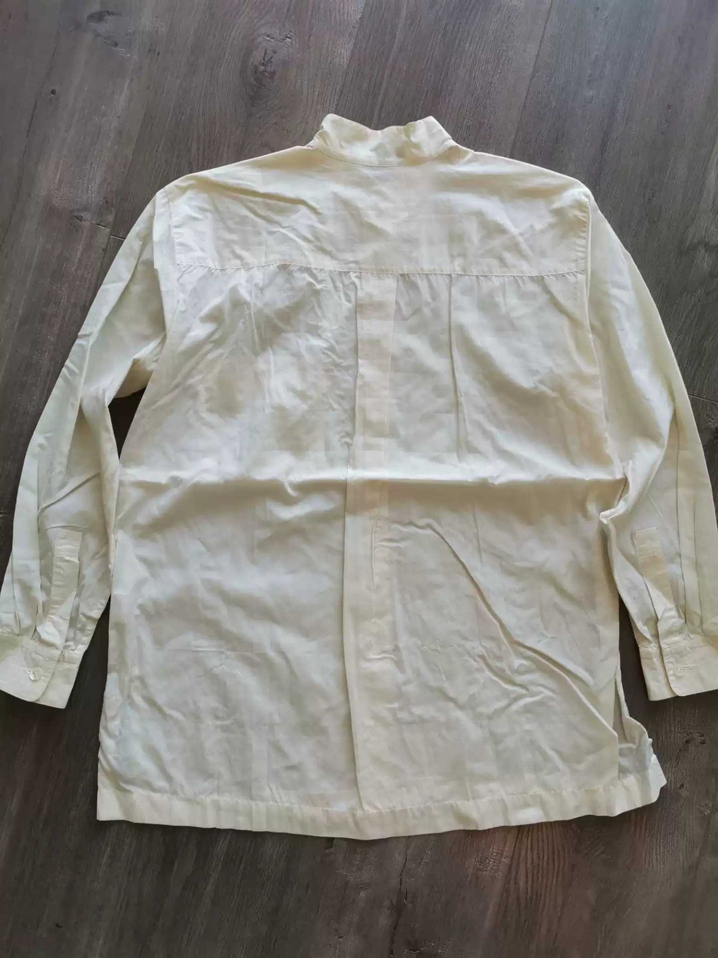 Issey Miyake beige thin comfortable stand-up collar shirt